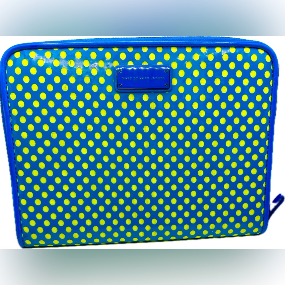 Marc By Marc Jacobs blue & yellow leather dot tablet case, Fair Used Condition.